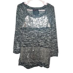 Miss Chievous Gray Knit Long Sleeve Tunic Tee Silver Sequins Marled Gray Girls M